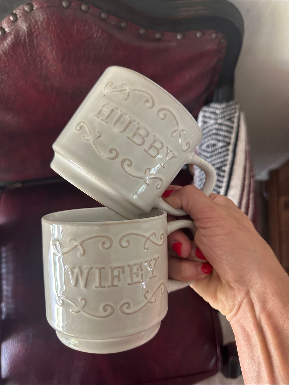 Hubby & Wifey Mug Set - White